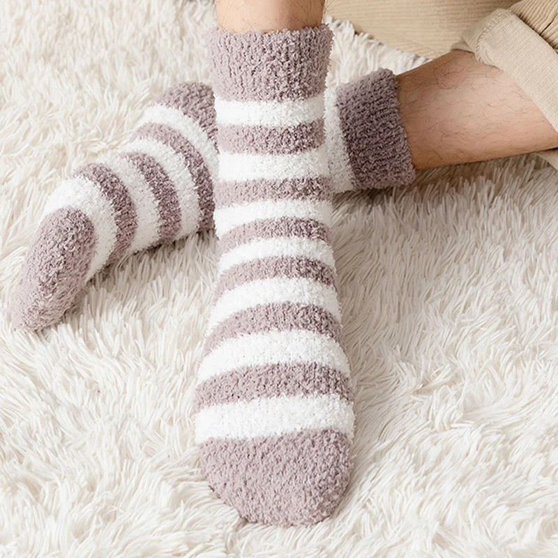 Weiche, breit gestreifte Viertelsocken (5 Paar) – Bild 8