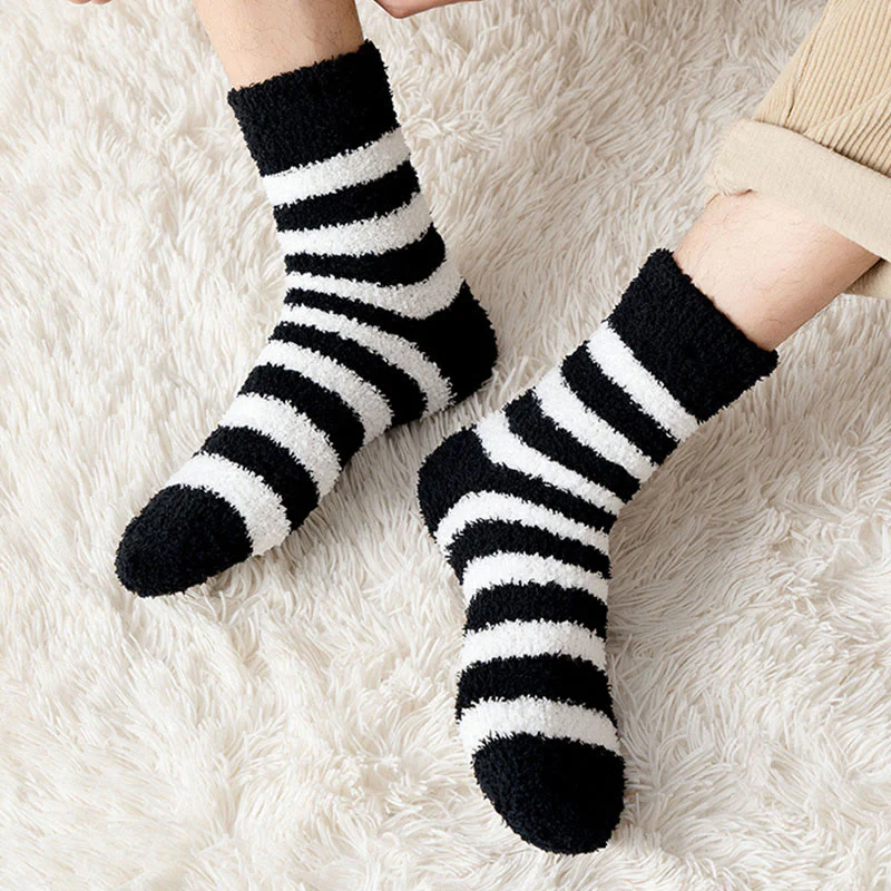 Weiche, breit gestreifte Viertelsocken (5 Paar) – Bild 3