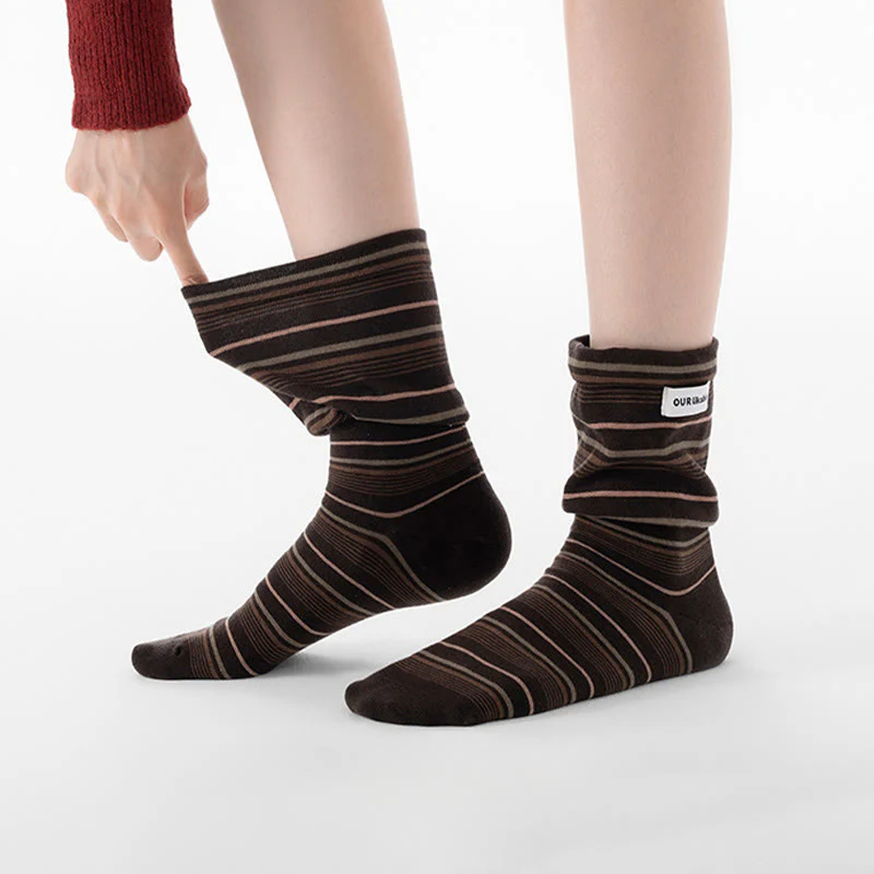Stilvolle Schlafsocken mit Kontrastfarben (5 Paar) – Bild 3