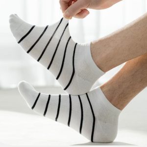 Gestreifte Baumwoll-Knöchelsocken (5 Paar)