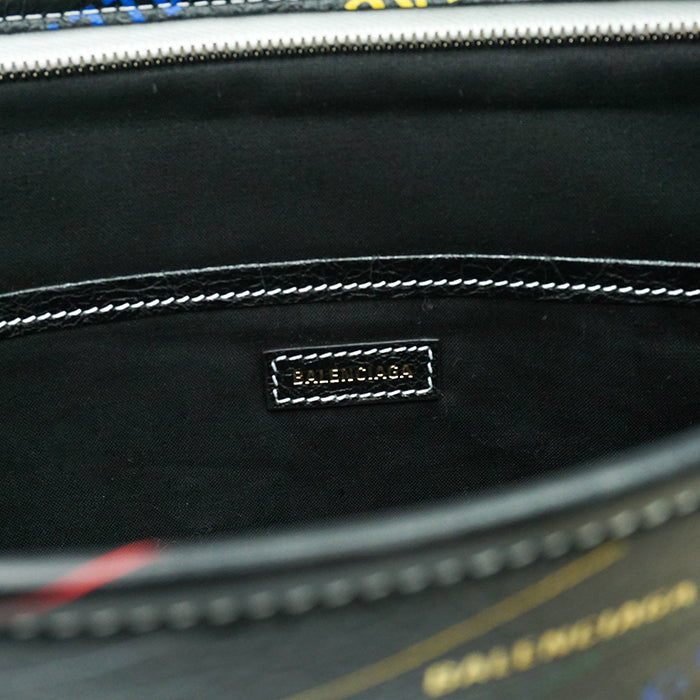 Balenciaga Clutch "Bazar" mit Logo-Print – Bild 5
